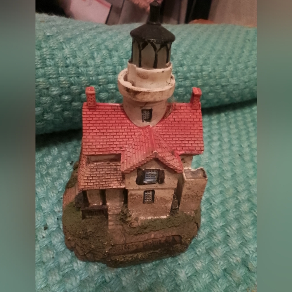 Rare Lighthouse Set
